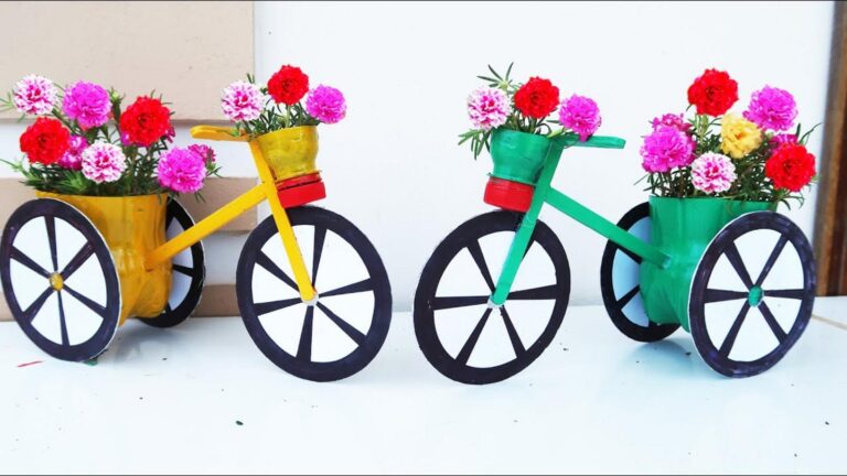 Questo metodo trasformativo rende bellissimi vasi da fiori con bottiglie di plastica…
