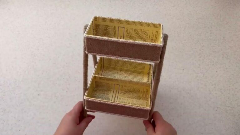 Un’idea davvero semplice per trasformare una vecchia scatola in un elegante organizer…