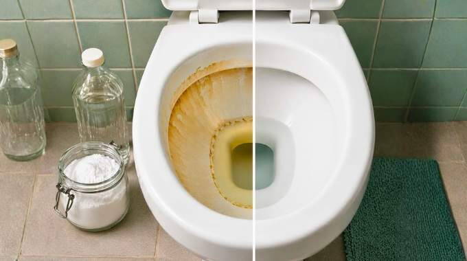 Non Strofinare Più il WC: 5 Ingredienti Naturali che Aiutano a Sciogliere Calcare e Sporco